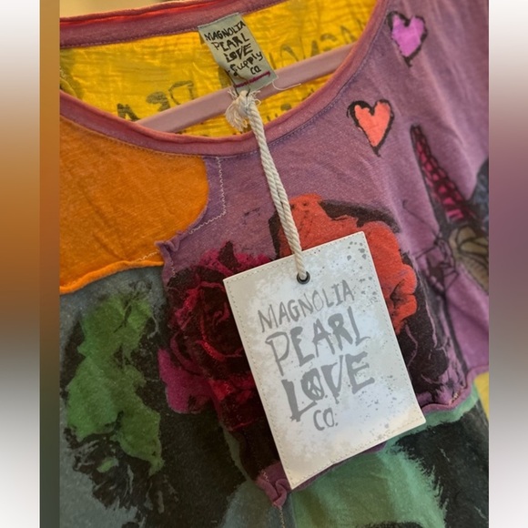 Magnolia Pearl De la Paz Frida Graphic Tees - Picture 5 of 6